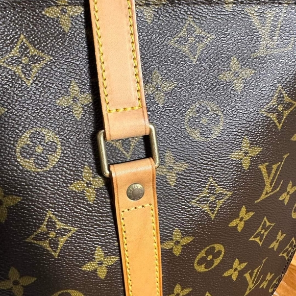 #luisvuitton  bag - Picture 3 of 9